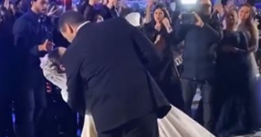 رقصة رومانسية لشام الذهبى وزوجها فى حفل زفافهما