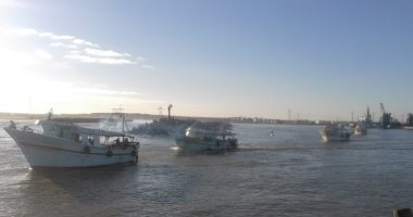 استئناف حركة الملاحة البحرية بميناء الصيد بالبرلس بعد توقفها 3 أيام