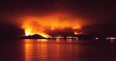 حريق غابات "نهاية العالم" يبتلع جزيرة اسكتلندية بأكملها.. صور
