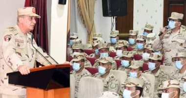 وزير الدفاع يلتقى مقاتلى الجيش الثالث الميدانى والمنطقة المركزية العسكرية