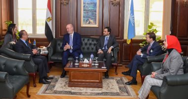 محافظ الإسكندرية يبحث مع سفير إسبانيا بالقاهرة تعزيز سبل التعاون