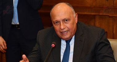 وزير الخارجية سامح شكرى يصل العاصمة المغربية الرباط