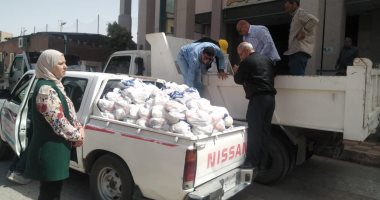 توزيع 2 طن من لحوم "صك الإطعام" على الأسر الأولى بالرعاية في الإسماعيلية.. صور