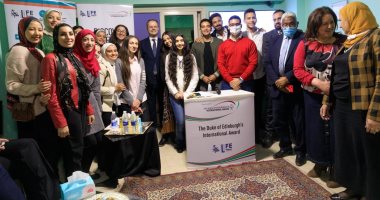سفير بريطانيا يزور أنشطة برنامج "وعي" للتنمية المجتمعية فى المنيا
