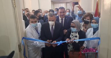محافظ سوهاج يفتتح وحدة الأشعة المقطعية الجديدة بمستشفى الحميات.. فيديو