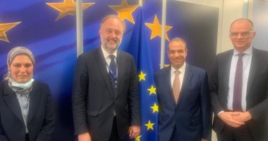 سفير مصر ببروكسل يبحث التعاون بمجالي الزراعة والتشغيل مع مسئولي المفوضية الأوروبية