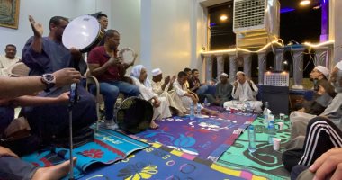 الأمسيات الدينية بالمدائح والأناشيد مستمرة فى أرجاء الأقصر خلال رمضان.. فيديو