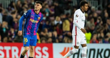 تقارير إسبانية: انتهاء موسم بيدرى مع برشلونة بسبب الإصابة