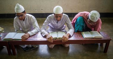 عادات الشعوب فى رمضان.. قراءة القرآن وموائد الرحمن فى بنجلاديش