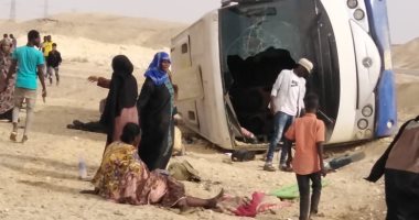 بالأسماء..مصرع شخص وإصابة 5 آخرين في انقلاب أتوبيس على الصحرواى الشرقى بسوهاج
