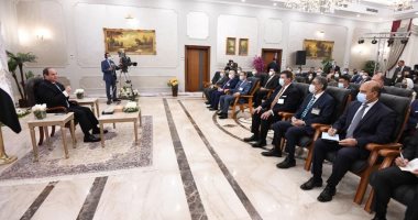 الرئيس السيسى يعقد لقاء موسعا مع الصحفيين والإعلاميين بعد جولته فى توشكى