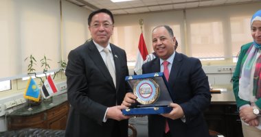 سفير كازاخستان: نتطلع لتوسيع آفاق التعاون مع مصر للاستفادة من الفرص الاستثمارية
