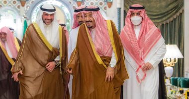 رئيس مجلس الأمة الكويتى يشارك فى مائدة إفطار الملك سلمان.. صور