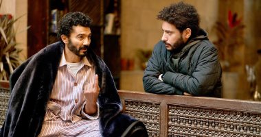 مخرج "راجعين يا هوى" يكشف عن صورة جديدة مع خالد النبوى من كواليس التصوير