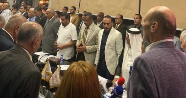 تحالف الأحزاب المصرية يبدأ اجتماعه بدقيقة حداد على أرواح شهداء الوطن