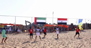 شواطئ الإسكندرية تستقبل مباراة ودية بين المنتخب المصرى والإماراتي للكرة الشاطئية