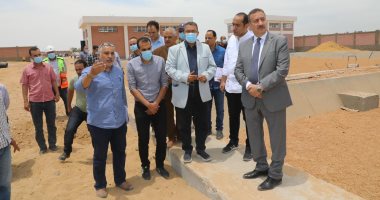 محافظ المنوفية يتفقد مشروع الصرف الصحى بالخطاطبة وأعمال تطوير مدخل قرية كفر داود