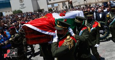 تشييع جثمان الصحفية الفلسطينية شيرين أبو عاقلة بحضور رسمى وشعبى كبير