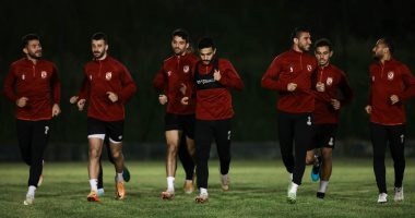 لاعبو الأهلى تابعوا نهائى أوروبا فى مقر الإقامة بالمغرب.. وشجعوا ليفربول