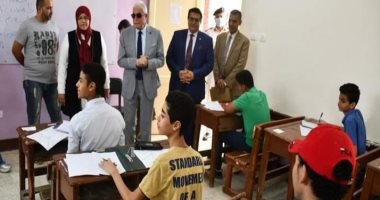 محافظ جنوب سيناء يتفقد لجان الشهادة الإعدادية والصف الأول الثانوى بشرم الشيخ