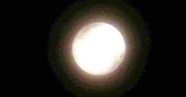 شاهد لحظة بلحظة ظاهرة خسوف القمر من تليسكوب مرصد حلوان.. بث مباشر 