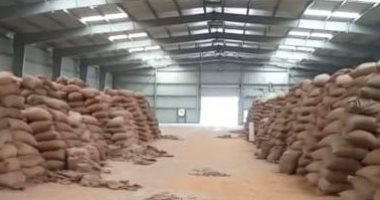 "التموين" تعلن مناقصة جديدة لشراء القمح لتأمين المخزون الاستراتيجى