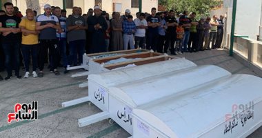 دفن رضيعة مع الطفلة حنين ضحية الخرطوش في بورسعيد.. فيديو وصور