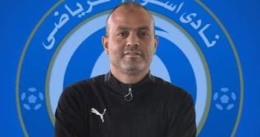أسوان يفاوض أحمد مصطفى بيبو لخلافة الرمادى فى تدريب الفريق