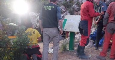 إنقاذ "باحثة كهوف" في إسبانيا بعد سقوطها ومحاصرتها في كهف.. صور