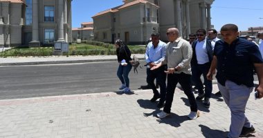 وزير الإسكان يتفقد كورنيش مدينة المنصورة الجديدة ومنطقة الفيلات المقابلة للكورنيش