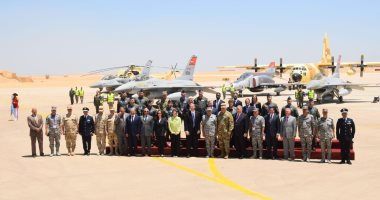 القوات الجوية تحتفل بمرور 40 عاما على هبوط أول طائرة "F16" بمصر..صور