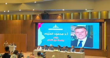 رئيس جامعة عين شمس يفتتح ندوة "ثقافة الاختلاف وفن الحوار"