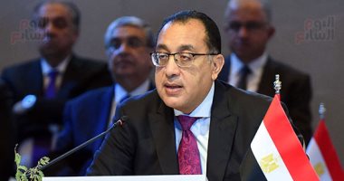 رئيس الوزراء يفتتح مؤتمر "مصر تستطيع بالصناعة"  تحت رعاية الرئيس السيسى