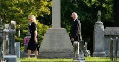الرئيس جو بايدن يزور قبر ابنه الراحل "بو" في "يوم الذكرى".. صور‏