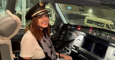السعودية نيوز | 
                                            أنغام من داخل قمرة القيادة خلال سفرها للسعودية: سقت الطيارة بإيد واحدة.. صور
                                        