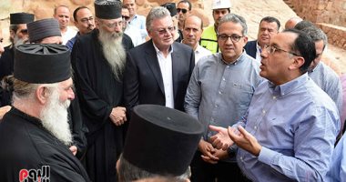 رئيس الوزراء يتفقد مشروع التجلى الأعظم فوق أرض السلام بمدينة سانت كاترين