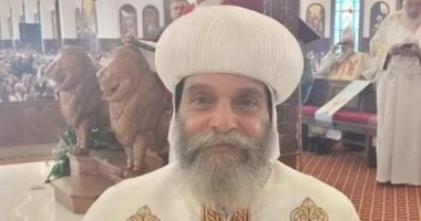 محافظ أسوان يهنئ الأنبا بيشوى بعد سيامته أسقفاً جديدا للمحافظة وتوابعها