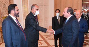 الرئيس السيسي: مصر استجابت لتسيير الرحلات بين مطارى القاهرة وصنعاء 