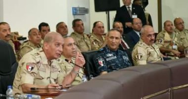 وزير الدفاع يشهد المرحلة الرئيسية لمشروع مراكز القيادة الاستراتيجى "أمان-3"   