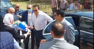 القائم بأعمال وزير الصحة يتفقد مستشفى العامرية بالإسكندرية