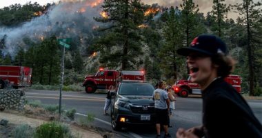 إجلاء إلزامى.. تهجير المواطنين فى جنوب كاليفورنيا بسبب انتشار حرائق الغابات