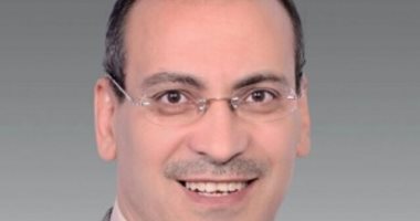 المصريات في الخارج يطلقن الزغاريد خلال التصويت فى انتخابات رئاسة الجمهورية
