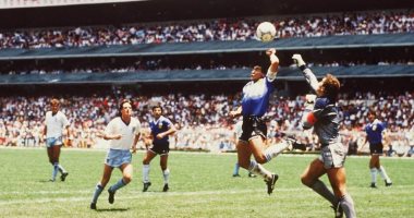 "يد الرب".. قصة هدف مارادونا التاريخى المثير للجدل فى شباك إنجلترا 86.. فيديو