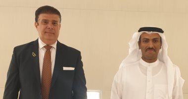 حسين زين يبحث مع وزير الإعلام البحرينى سبل التعاون المشترك