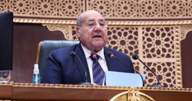 رئيس "الشيوخ" يهنئ عادل العسومي لاختياره رئيسا للبرلمان العربى