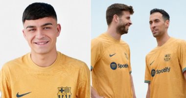 برشلونة يكشف عن قميصه الثانى فى الموسم الجديد