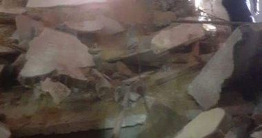 انتشال جثتين أسفل أنقاض عقار القصعي المنهار شرقي الإسكندرية 