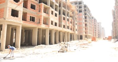 محافظ قنا يتفقد المجمع العمرانى الجديد ضمن مشروع تطوير عواصم المحافظات