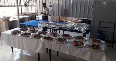 4000 آلاف وجبة إفطار مجاناً للصائمين فى يوم عرفات من "مطبخ الخير" بالخانكة