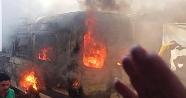 الحماية المدنية تسيطر على حريق هائل بسيارة لشركة أدوات كهربائية بالدقهلية